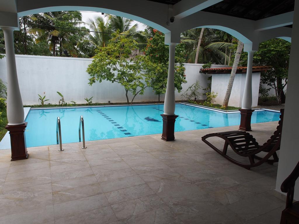 Lucas Hotel Kosgoda Exterior photo